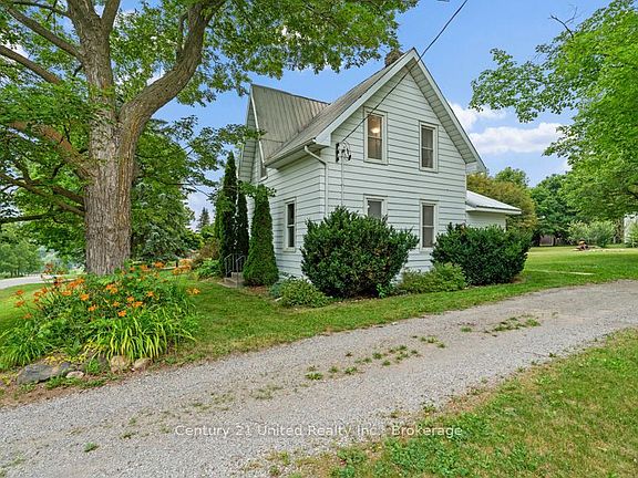 2nd image of 47 River St
