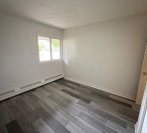 5th image of 5328 54th St #11