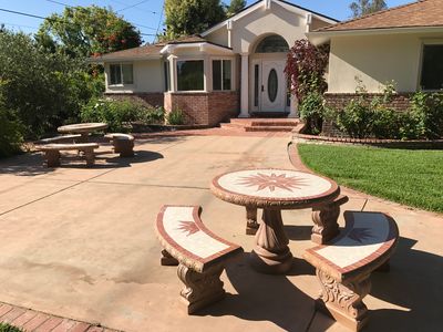 23202 Oxnard St, Woodland Hills, CA, 91367