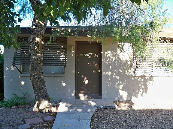 707 W Sahuaro Dr