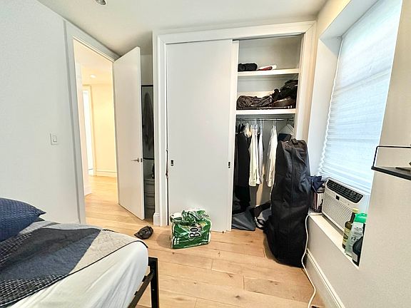 5th image of 342 E 85th St APT 3