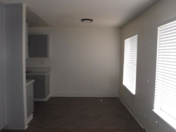5th image of 4423 Menlo Ave APT 13
