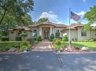 5720 Timber Lake Rd, Decatur, IL 62521