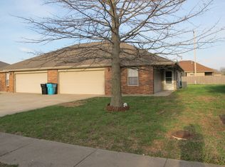 1170 N Northwood Ave, Republic, MO 65738