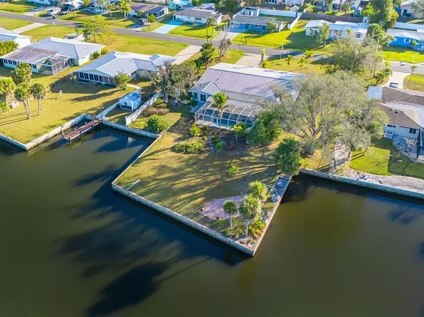 1260 S Maryknoll Rd, Englewood, FL 34223