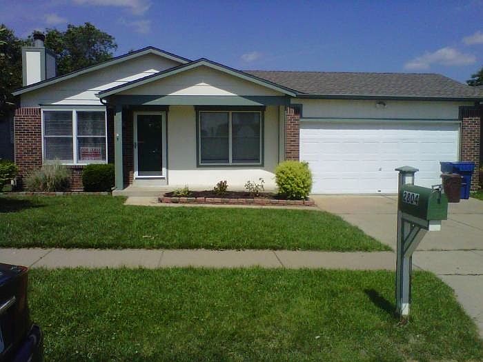 1st image of 2804 Rose Acres Ln
