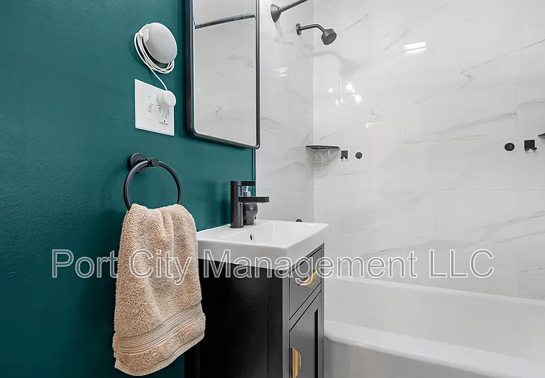 808 S Beechfield Ave — Photo 22