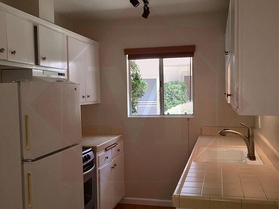 2nd image of 309 W Canon Perdido St APT E