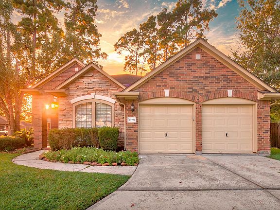 2nd image of 13931 Carrington Ln