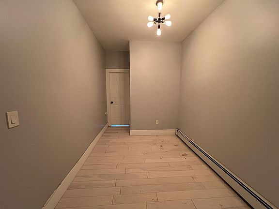 4th image of 164 Delaware Ave #27E