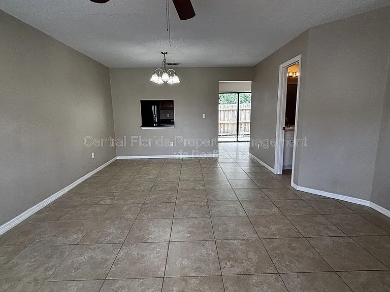 1627 Long Ridge Ct #1 — Photo 7