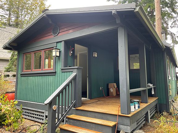 3rd image of 18840 Angeline Ave NE