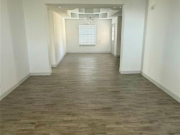 2nd image of 1004 Villas Del Norte