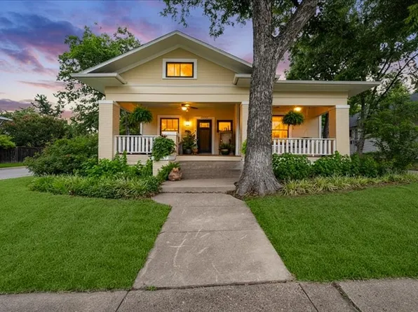 2001 Lipscomb St, Fort Worth, TX 76110