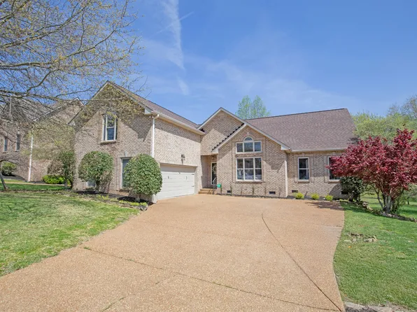 153 N Wynridge Way, Goodlettsville, TN 37072