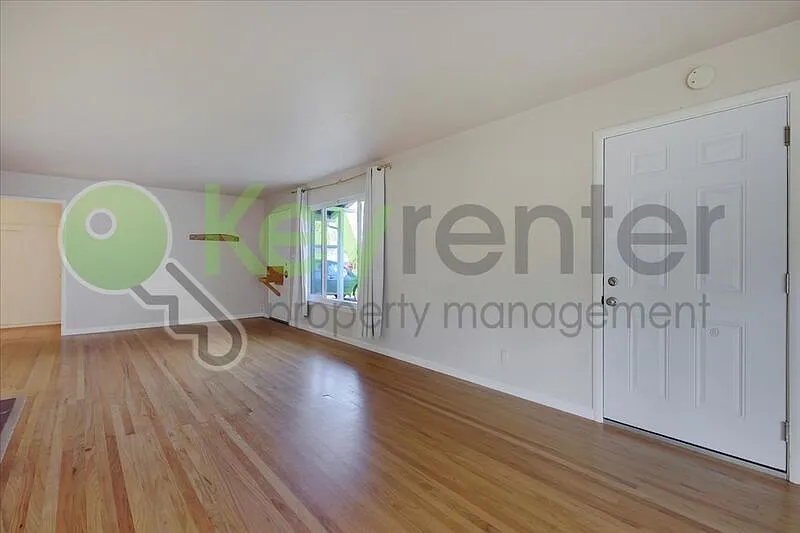 3124 Brophy Dr