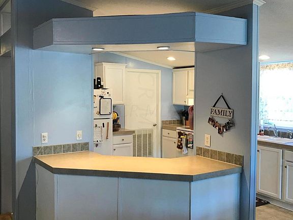 4th image of 1146 Villa Cir SE