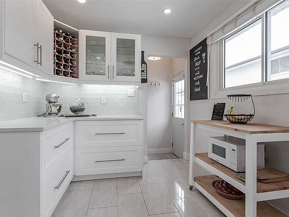 5th image of 2406 Kirstie Ct