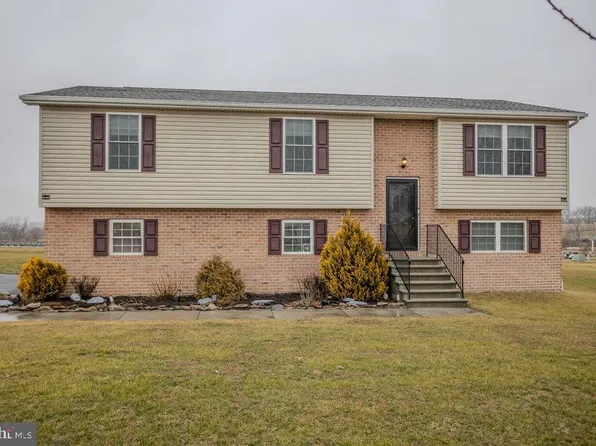 4482 Fort McCord Rd, Chambersburg, PA 17202
