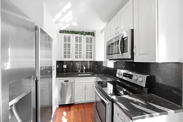 Sold by Compass | media 3