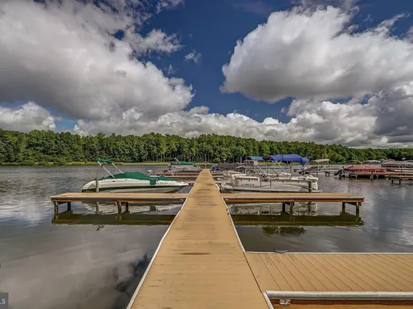 102 Hensley Rd, Mineral, VA 23117