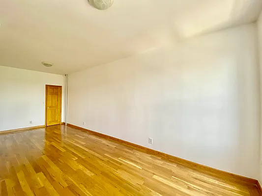 Rented by Abba Realty Associates INC | media 10