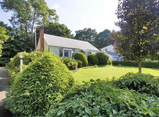 37 Kinry Rd, Poughkeepsie, NY 12603