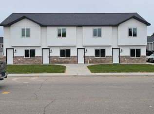 475 Coachman Dr, Idaho Falls, ID 83402