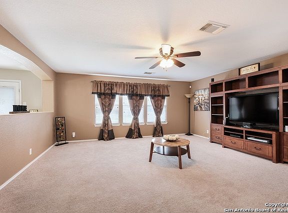 4th image of 7815 Mainland Dr