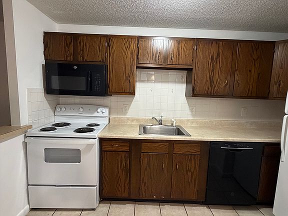 5th image of 1133 Revere Beach Pkwy #14