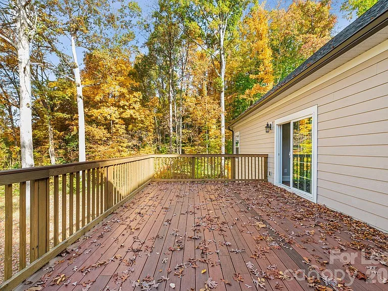 6513 Rockwell Blvd — Photo 32