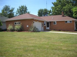 3280 Sunhaven Oval, Parma, OH 44134
