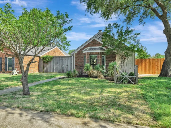 934 Mapleleaf Ln, Coppell, TX 75019