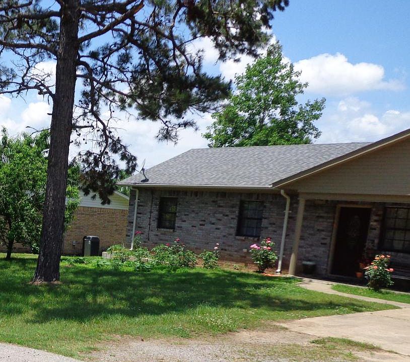 1st image of 180 Cedar Creek Dr