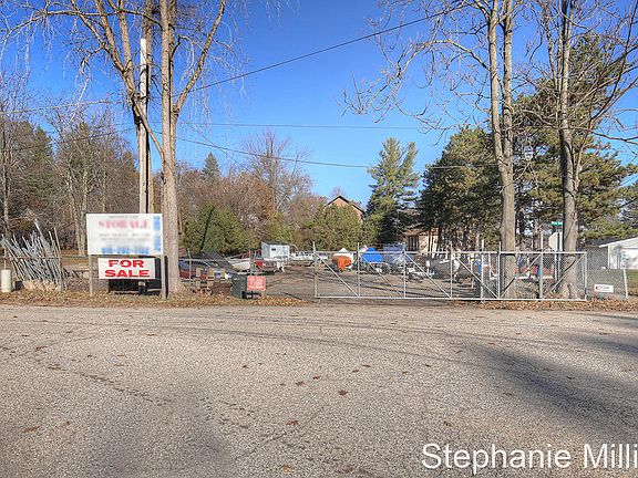 2nd image of 6749 Elmview Ave NE