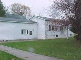119 N Bailey St, Cheboygan, MI 49721