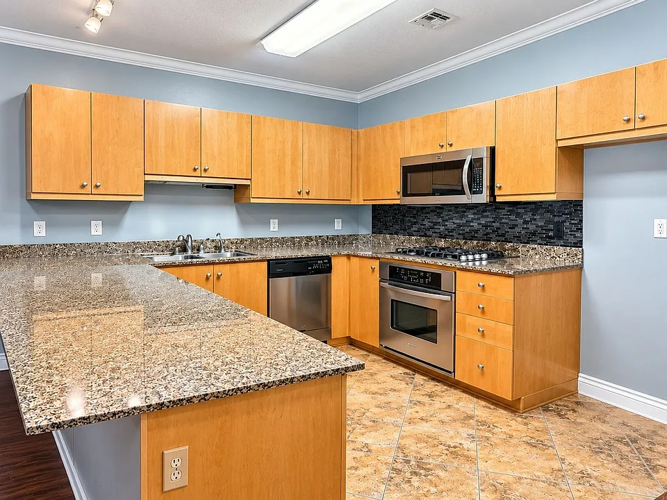 435 W Center Street Promenade #202
