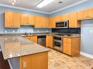 435 W Center Street Promenade Unit 202, Anaheim, CA 92805