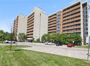 2301 Derry Rd W #510, Mississauga, ON L5N2R4