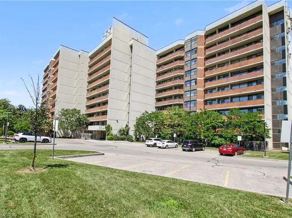 2301 Derry Rd W #510, Mississauga, ON L5N 2R4