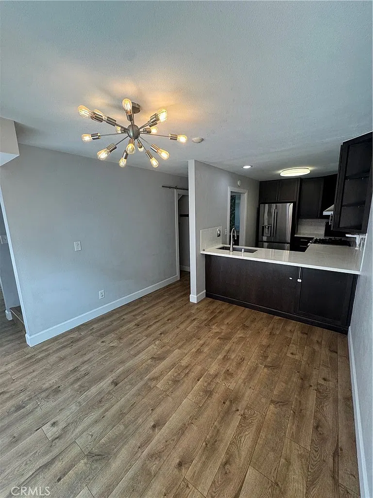 3 bed, 2.5 bath, 1693 sqft, $5,500 — Photo 4