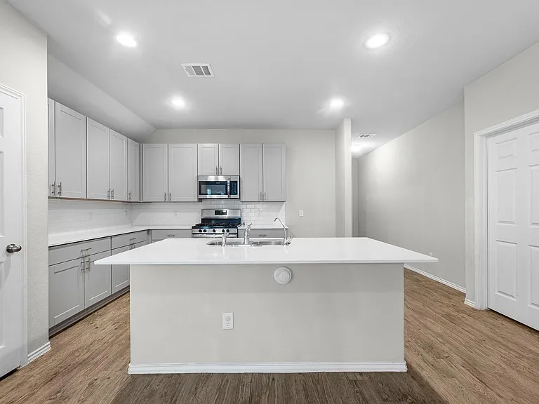 18922 Cedar Moss Ct — Photo 5