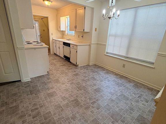 5th image of 1225 Mathis Rd APT 4