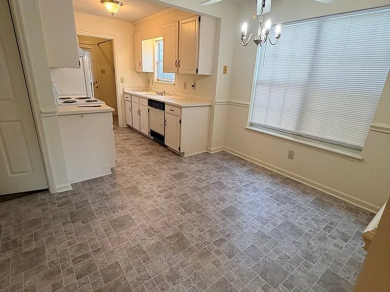 1225 Mathis Rd #4 — Photo 5