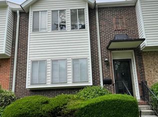 7074 Stonington Dr, Sandy Springs, GA 30328
