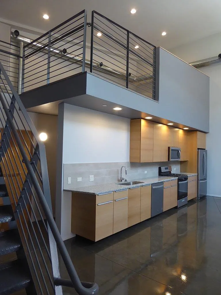 1310 Hartrey Ave — Photo 3