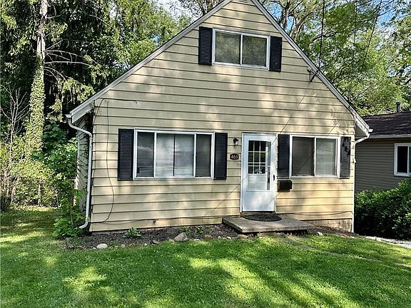 2nd image of 469 Kathleen St