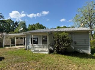 1207 W 12th St, Bogalusa, LA 70427