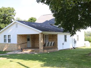 1376 Knox Highway 15, Dahinda, IL 61428