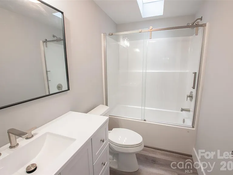151 Scotsman Dr — Photo 7